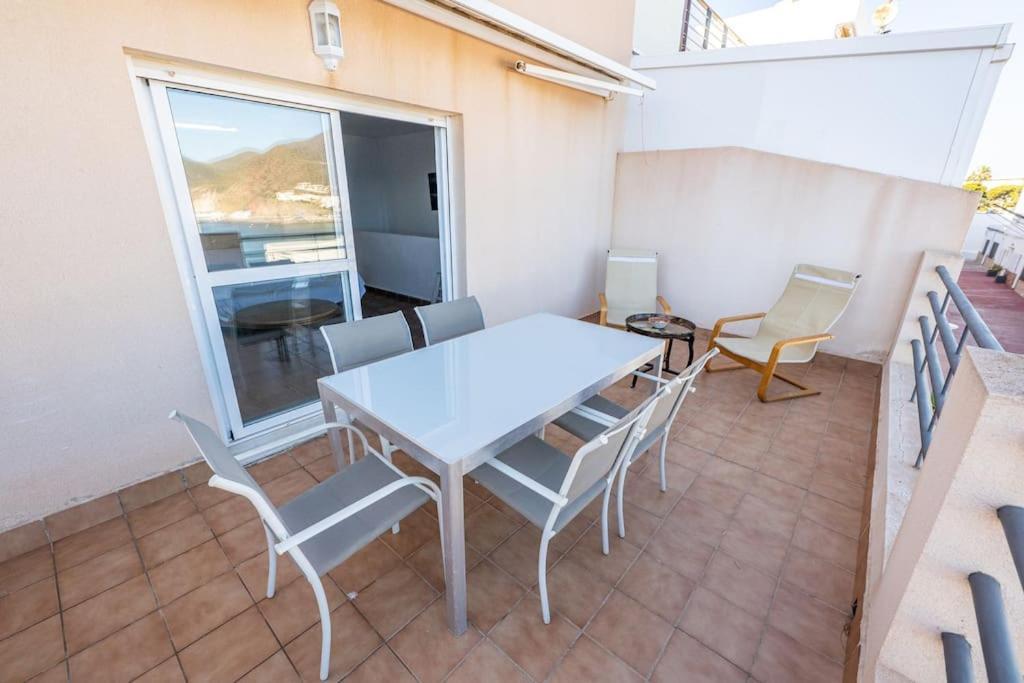 Cala Amarilla Apartment